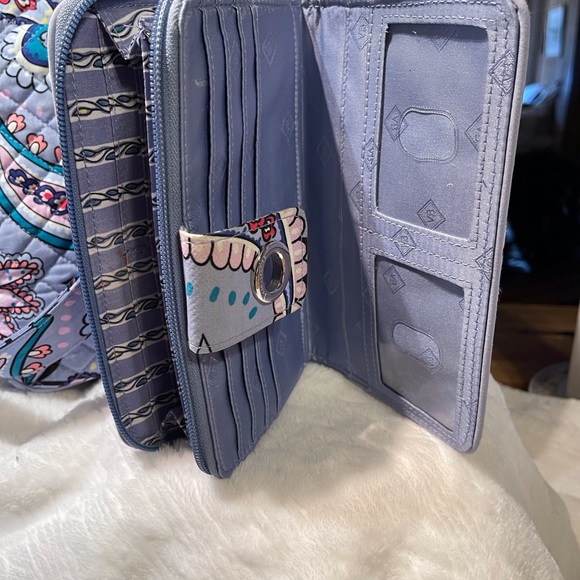 NWOT Vera Bradley LG Iconic On the Go “Makani Paisley”-w/Wallet - Picture 12 of 16